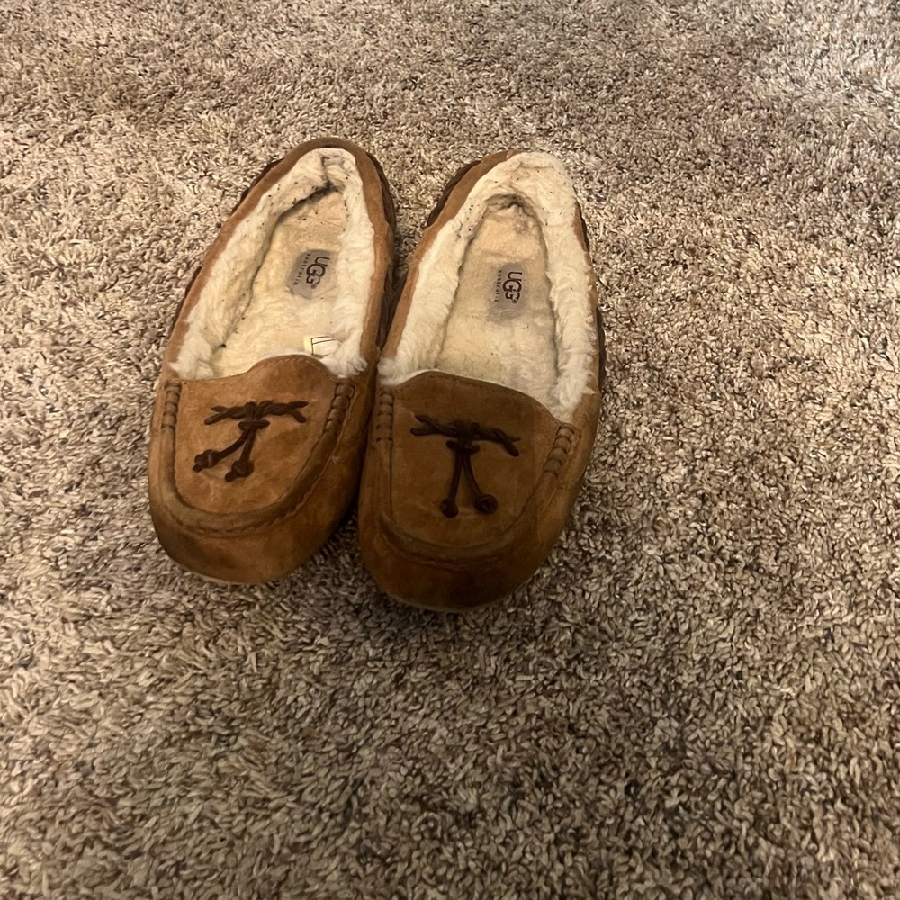 Women’s UGG Moccasins